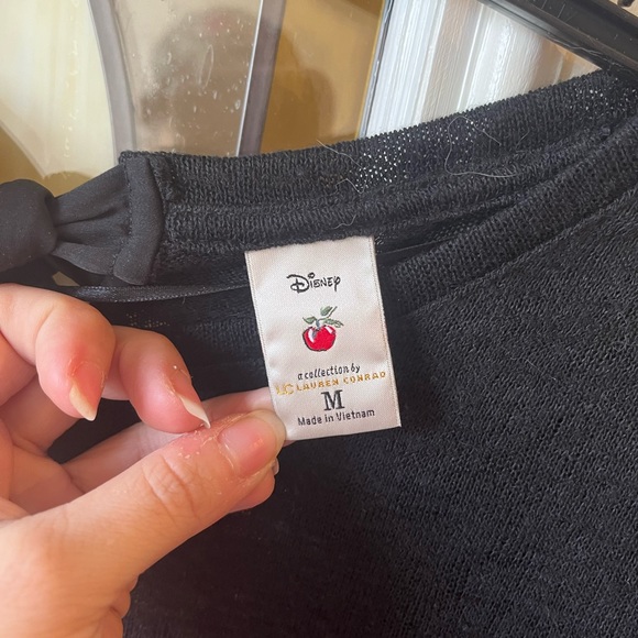 LC Disney Line Sweater - Picture 7 of 7